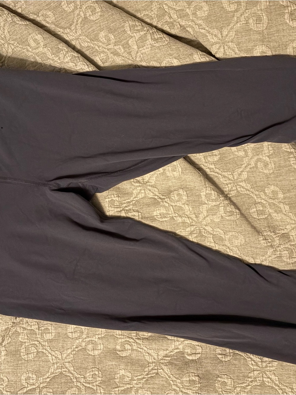 Athleta Men's Joggers in Dark Gray